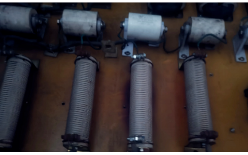 贵阳环球体育在线注册,环球体育（中国）-电工最怕软故障，但是修好的那一刻，很骄傲！